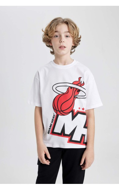 DeFactoFit Erkek Çocuk NBA Miami Heat Oversize Fit Bisiklet Yaka Kısa Kollu Tişört