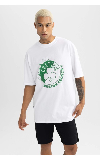 DEFACTO DeFactoFit NBA Boston Celtics Oversize Fit Bisiklet Yaka Tişört